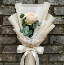 Букет цветов из:  Розы в Звенигово