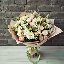 Букет цветов из:  Альстромерии, Розы и Хризантемы в Звенигово