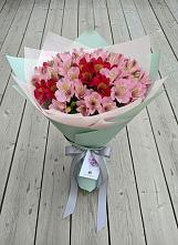 Букет цветов из:  Альстромерии в Звенигово