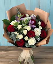 Букет цветов из:  Розы и Альстромерии в Звенигово
