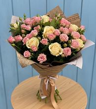 Букет цветов из:  Розы #REPLACE_PRED# Звенигово