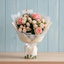 Букет цветов из:  Розы в Звенигово