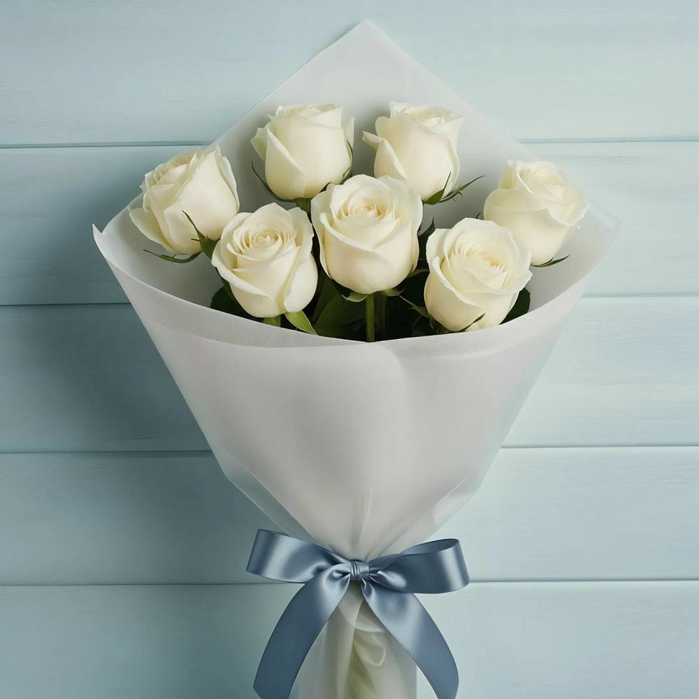 Букет 7 Белых роз Эдлесс Лав в Звенигово