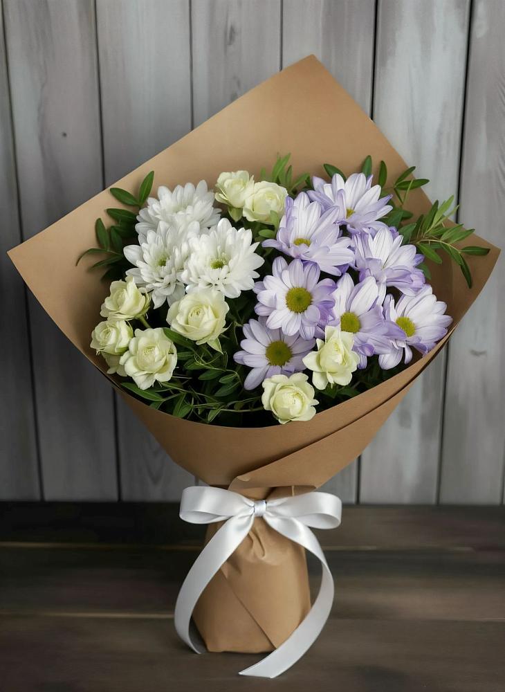Букет цветов из: Хризантемы и Розы в Звенигово
