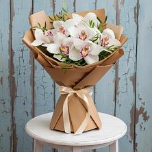 Букет цветов из:  Орхидеи и Розы в Звенигово