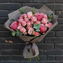 Букет цветов из:  Розы в Звенигово