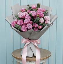 Букет цветов из:  Розы #REPLACE_PRED# Звенигово